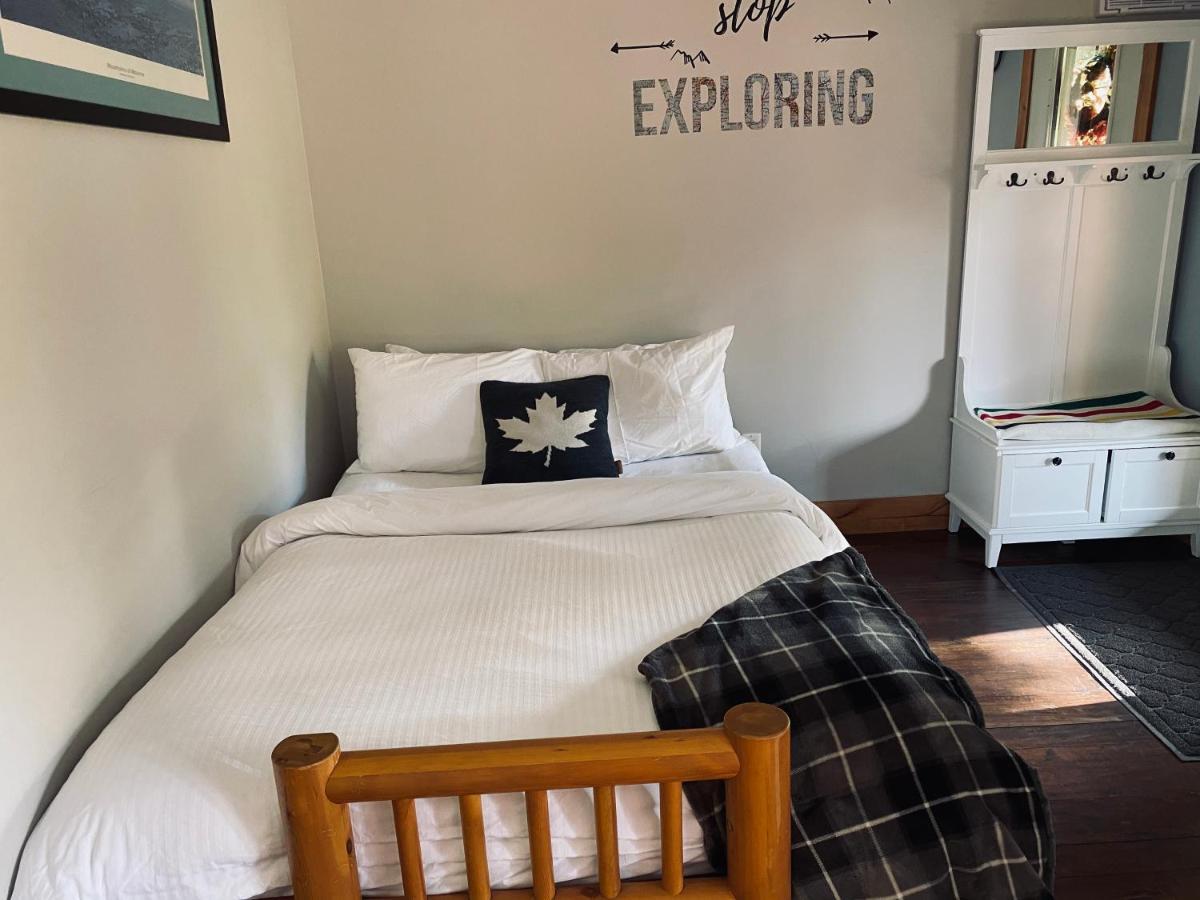 Journey'S End - 2 Bed 1 Bath Suite Golden Ngoại thất bức ảnh